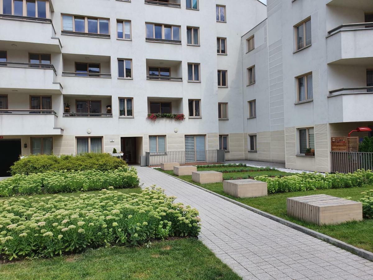 PRIVATE GARDEN IN CITY CENTER p4you pl Krakov Exteriér fotografie